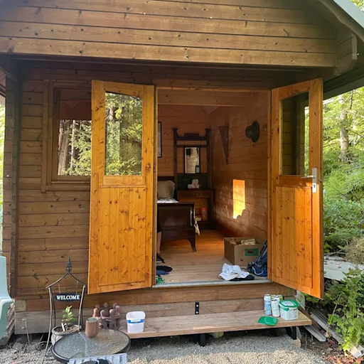 Rustic Maple Cabin